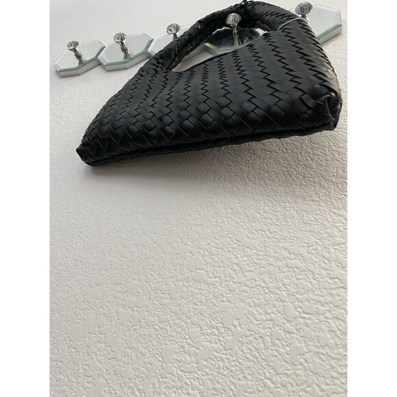 Walter Baker NEW NWT Margaux Black Soft Woven Vegan Leather Shoulder Handbag - Picture 11 of 12